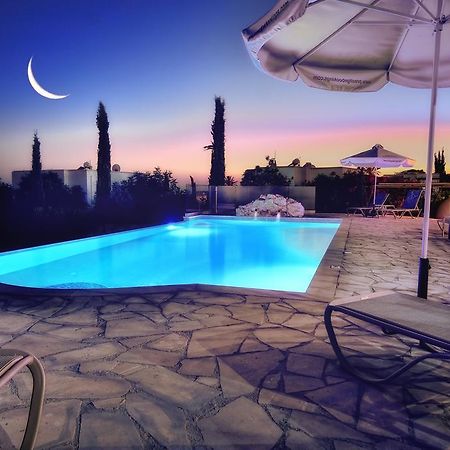 Dionysos Villa Peyia Buitenkant foto