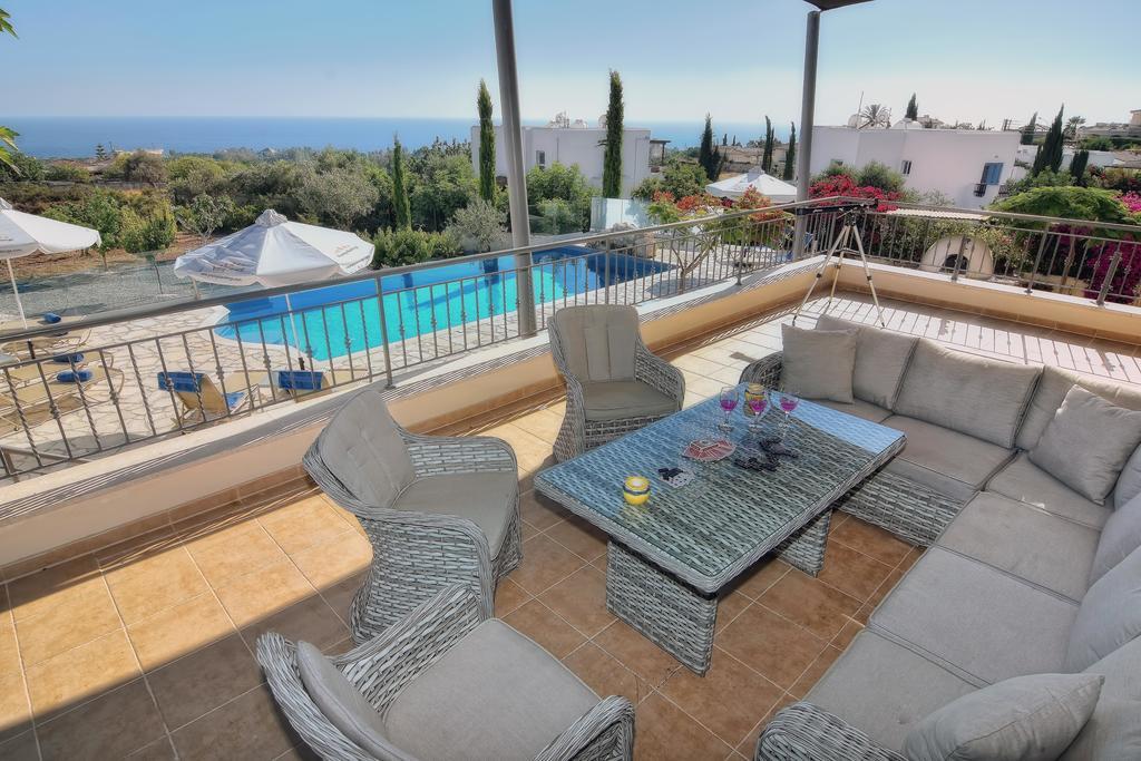 Dionysos Villa Peyia Buitenkant foto
