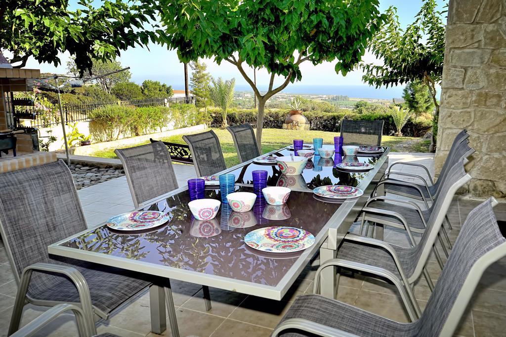 Dionysos Villa Peyia Buitenkant foto